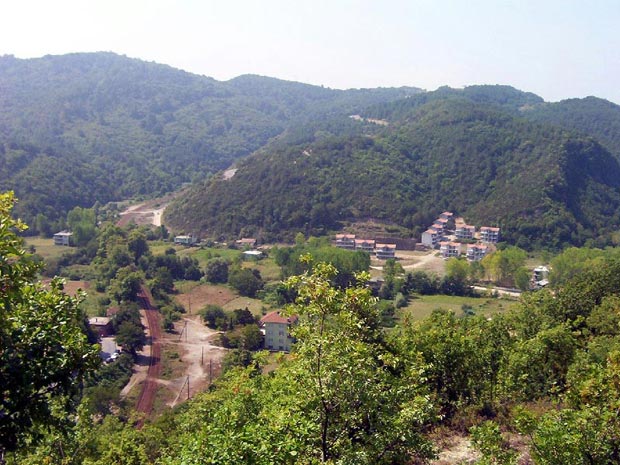 Göbü Köyü - Sahil Bölümü - Trenyolu - Karayolu- Tepeköy
